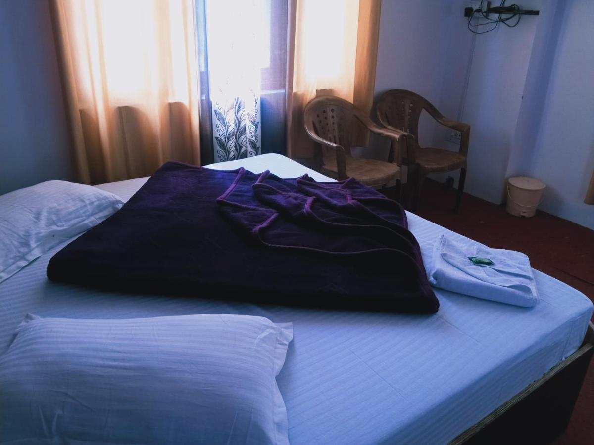 Debbhumi Regency Hotel Sangla Exterior photo