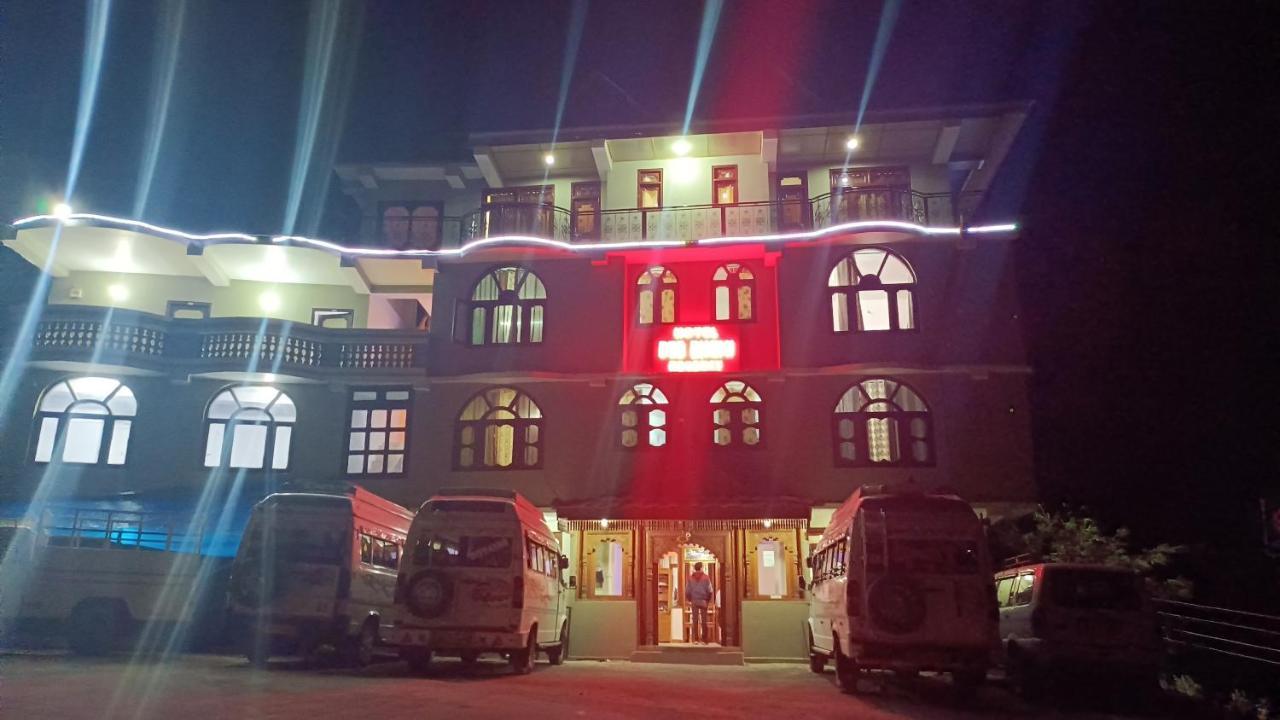 Debbhumi Regency Hotel Sangla Exterior photo