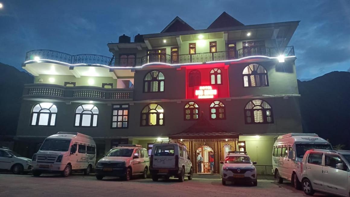 Debbhumi Regency Hotel Sangla Exterior photo