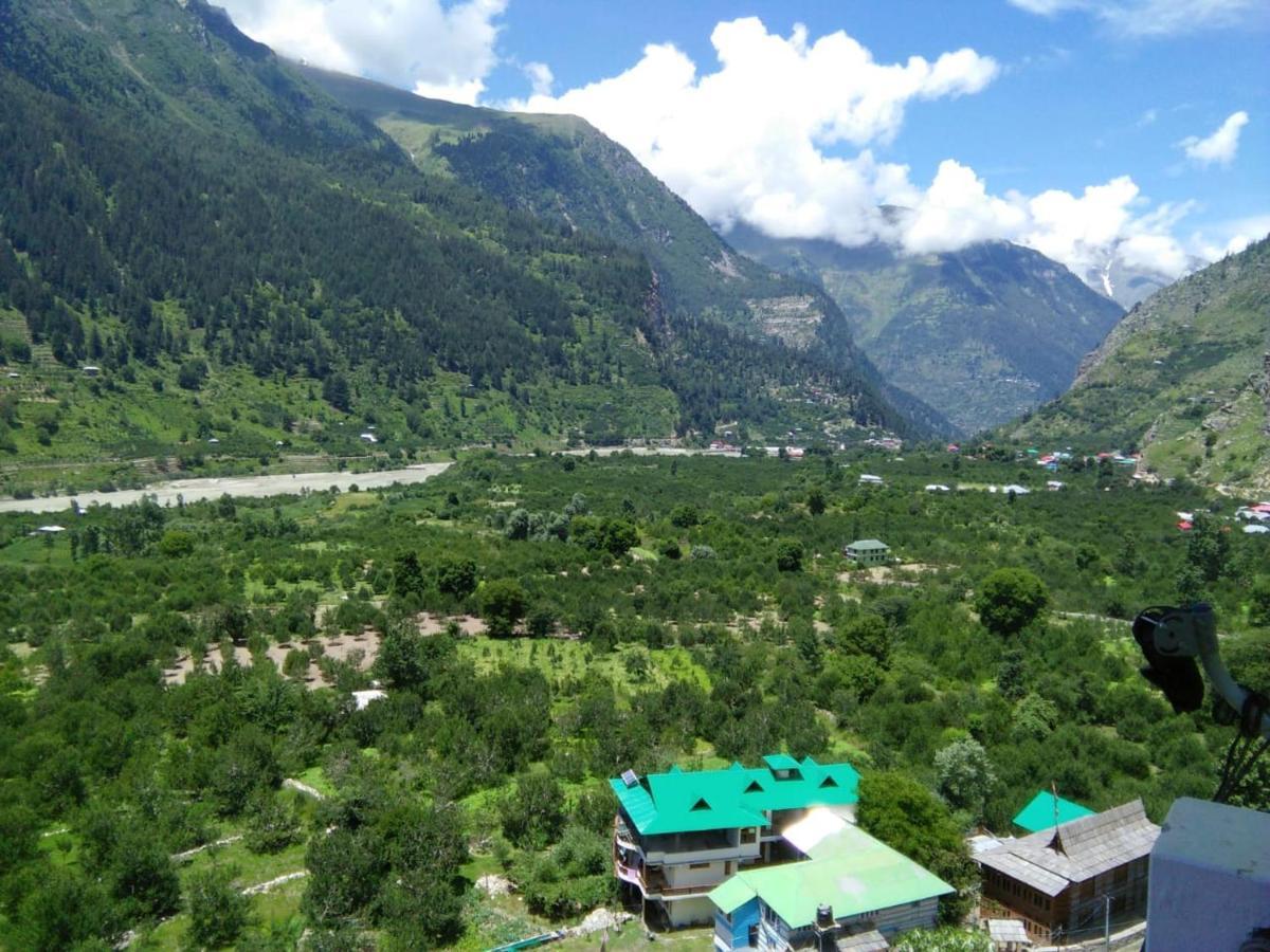 Debbhumi Regency Hotel Sangla Exterior photo