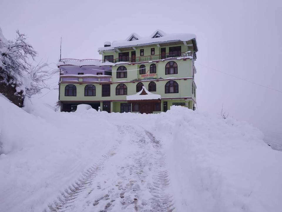 Debbhumi Regency Hotel Sangla Exterior photo
